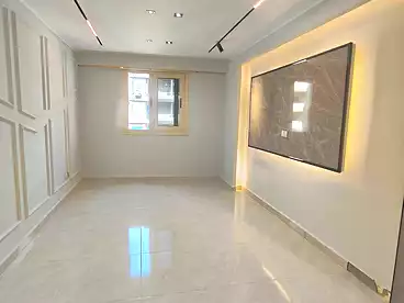 Apartments For sale in Iskandar Ibrahim St., Miami, 130 sqm