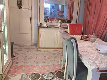 شقق للبيع في شارع البرنسيسة، البيطاش، 100 متر