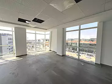 Offices For rent in South Gate Business Complex - Wealth, Compounds in New Cairo, 164 sqm