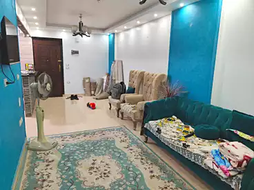 Residential For sale in El Khamseen St., Nozha 2, 100 sqm
