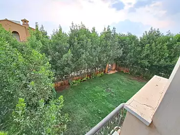 Villas For rent in Mivida Parcel, Mivida Compound - Emaar, 200 sqm