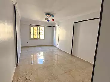 عقارات للبيع في شارع جمال عبد الناصر، المندرة، 165 متر