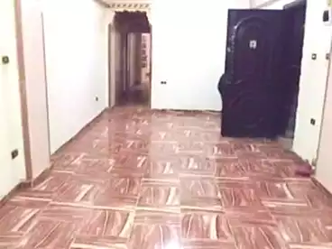 شقق للبيع في شارع البرنسيسة، البيطاش، 100 متر