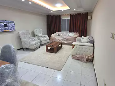 شقق مفروشة للإيجار في شارع عبد الحميد بدوي، شيراتون، 120 متر