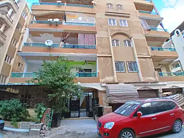 عقارات للبيع في شاطئ النخيل - ٦ اكتوبر، العجمي، 100 متر