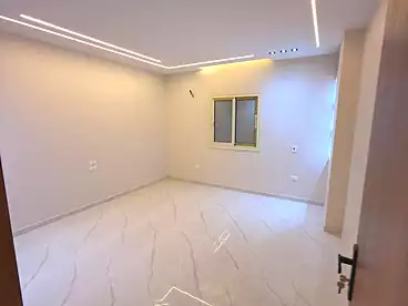 شقق للبيع في شارع عزيز المصري، الحي السابع، 200 متر