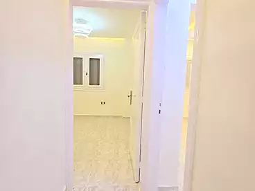 شقق للبيع في شاطئ النخيل - ٦ اكتوبر، العجمي، 100 متر
