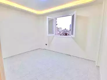 Properties For sale in Shatee El Nakheel, Al Agamy, 90 sqm