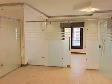 مكاتب للإيجار في شارع كارفور الرئيسي، زهراء المعادي، 250 متر