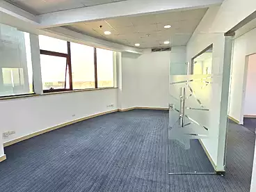 Offices For rent in Northern 90th St., 90th Street, 220 sqm