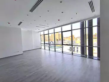 Administrative For rent in The Ledge Mall - Akoya, Compounds in New Cairo, 160 sqm