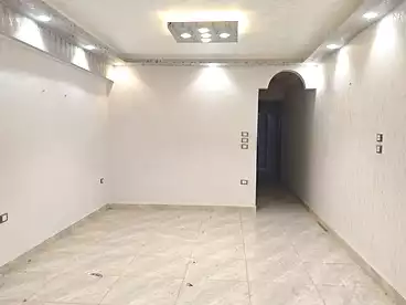 شقق للبيع في شارع السلام، الهانوفيل، 100 متر
