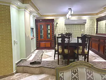 شقق للإيجار في شارع اسماعيل القباني، المنطقة الأولى، 325 متر
