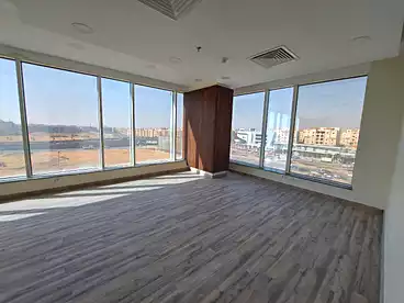 إداري للإيجار في تريفيوم سكوير مول - إنماء، كمبوند بالتجمع الخامس، 200 متر