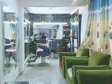Shops For sale in Mohammed Abd El-Aleem St, New El Hadra, 40 sqm