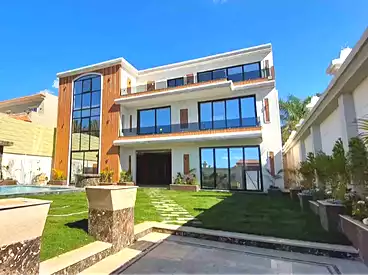 فلل للبيع في العامرية، الاسكندرية، 550 متر