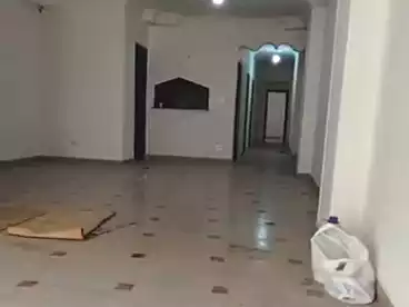 شقق للإيجار في شارع 27، النزهة 2، 170 متر