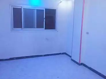 شقق للإيجار في شارع ذو الفقار باشا، حلوان، 100 متر