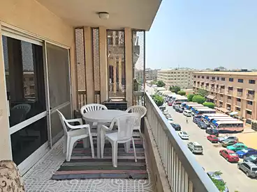 عقارات للبيع في شارع مصطفى النحاس، مدينة نصر، 140 متر