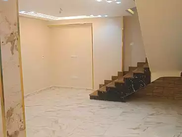 دوبلكس للبيع في طريق كعبيش، المريوطية، 160 متر