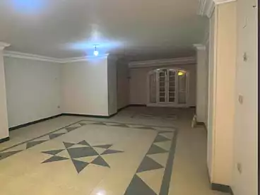 شقق للبيع في شارع محمود خاطر، حلوان، 186 متر
