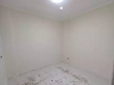 شقق للبيع في البيطاش، العجمي، 100 متر