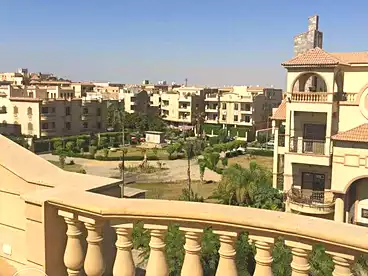 عقارات للبيع في محور مصطفي كامل، التجمع الاول، 320 متر