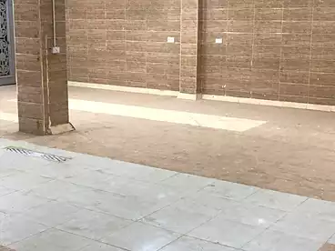 Building For rent in Industrial Zone, New Cairo - 5th Settlement, 200 sqm