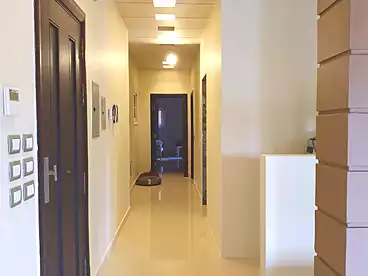 Administrative Duplex For rent in Northern 90th St., 90th Street, 400 sqm