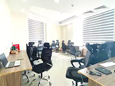 Properties For rent in Northern 90th St., 90th Street, 220 sqm