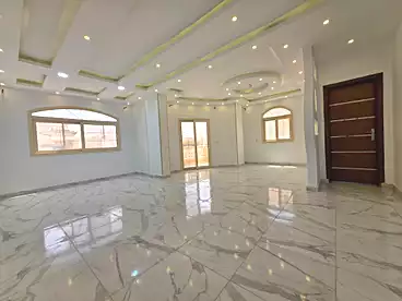 في شارع 79، النرجس عمارات، 250 متر