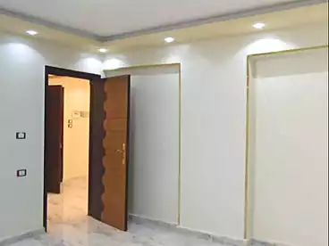 شقق للإيجار في شارع 27، النزهة 2، 130 متر