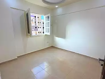 شقق للبيع في شاطئ النخيل - ٦ اكتوبر، العجمي، 100 متر