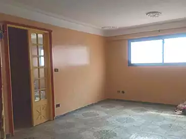 شقق للبيع في شارع جمال عبد الناصر، فيكتوريا، 120 متر