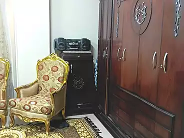في عمارات الاندلس، الأندلس 2، 195 متر