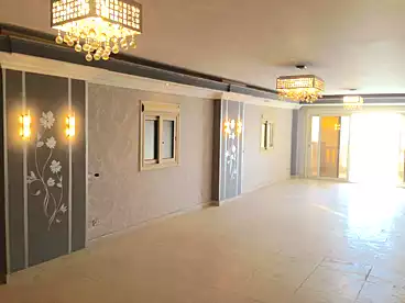 شقق للبيع في حدائق حلوان، حلوان، 240 متر