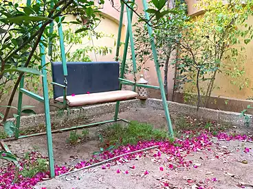 Apartment with Garden For sale in Area 1, Eighth Neighborhood, 220 sqm