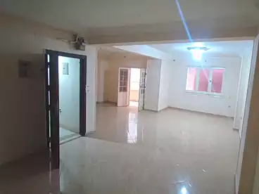 Apartments For rent in El Bahnasawi St., El Mariotia, 125 sqm