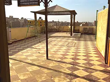 روف للبيع في شارع الملك فيصل، فيصل، 550 متر