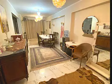 Apartments For sale in El Khamseen St., Nozha 2, 140 sqm