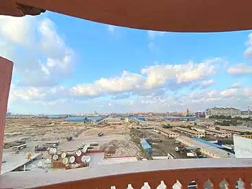 شقق للبيع في البيطاش، العجمي، 160 متر