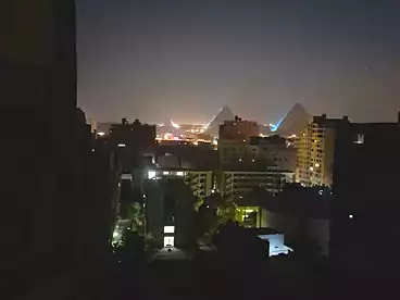 شقق للبيع في شارع المجزر الالي، اللبيني، 100 متر