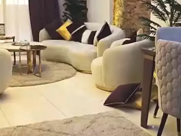 شقق للبيع في اللبيني، فيصل، 145 متر