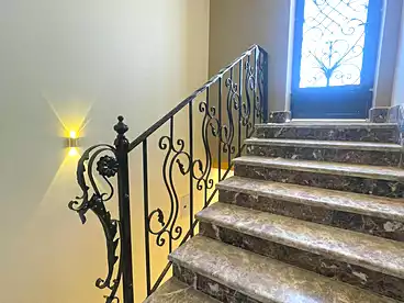 فلل للإيجار في شارع 11، المنطقه الأولى عمارات، 231 متر
