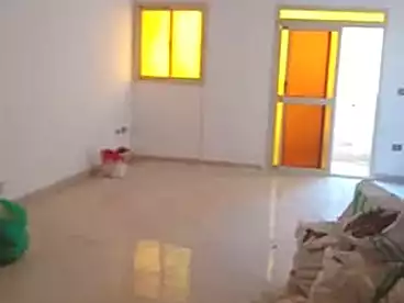 شقق للبيع في شارع البشوات، بيانكي، 100 متر