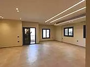 Apartments For sale in El Gomhouria St, El Mansoura City, 250 sqm