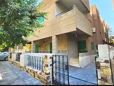 مبنى إداري للإيجار في شارع الحجاز، ميدان الحجاز، 345 متر