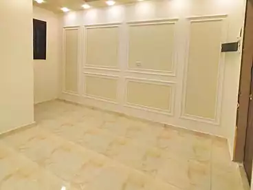 شقق للبيع في البيطاش، العجمي، 100 متر
