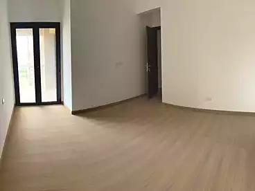 Penthouse For sale in Fifth Square Compound - AlMarasem, Compounds in New Cairo, 187 sqm