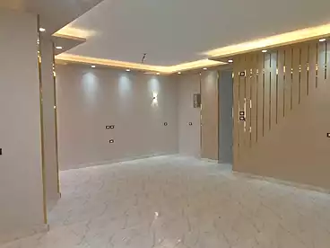 Administrative For rent in Gisr Al Suez, Ain Shams, 165 sqm